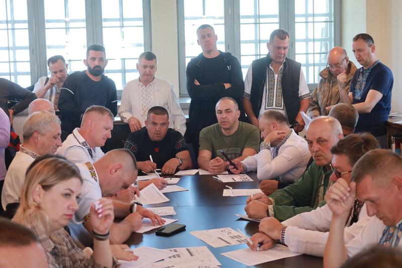 У обсерваторії на Піп Івані пройшла стратегічна сесія з головами громад Прикарпатського регіону.