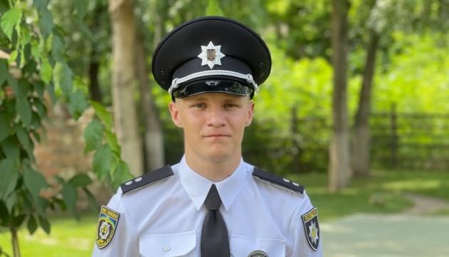 У пам'ять про поліцейського Артема Баландіна.