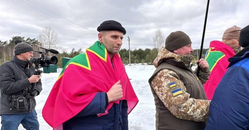 З російського полону повернувся прикордонник з Мукачівського загону Володимир Бойчук.