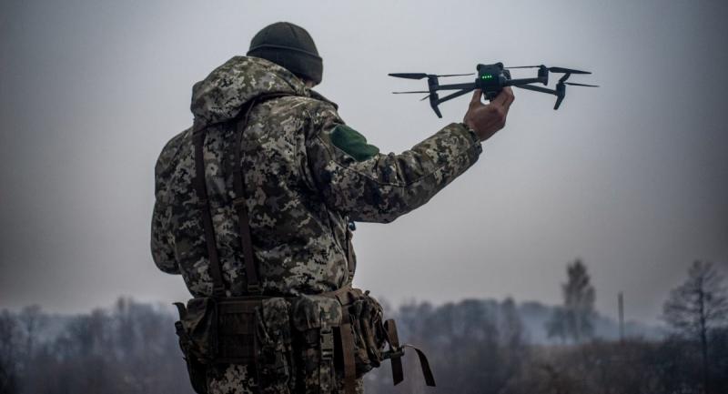 Рівне увійшло до десятки найкращих міст України за обсягами закупівлі дронів. Це повідомляє видання 