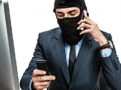 Внаслідок телефонного шахрайства жінка позбулася більше ніж 74 тисяч гривень.
