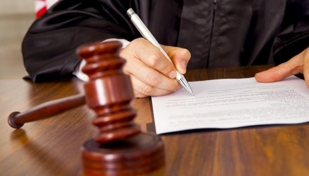 У Франківську військовослужбовця, що тричі вчинив злочини, пов'язані з службовими зловживаннями, засудили до п'яти років позбавлення волі.