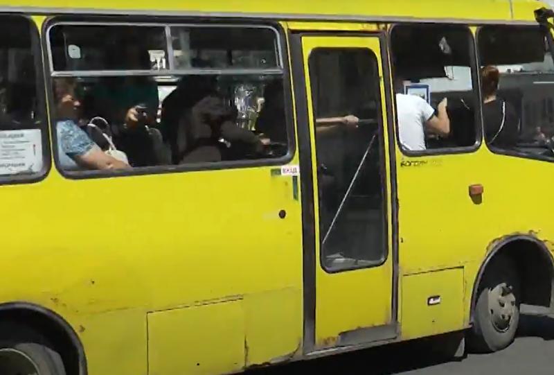 Оновлений розклад транспорту в Івано-Франківську: місцевих жителів очікують позитивні зміни, що вже відомо.