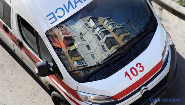 Протягом доби російські війська здійснили напади на 37 населених пунктів у Херсонській області, внаслідок чого постраждали вісім осіб.