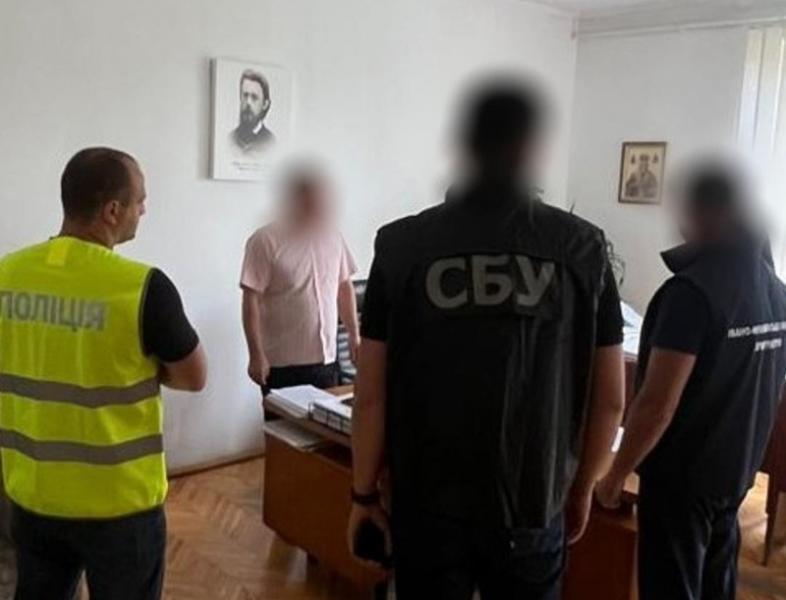 Більше 22 мільйонів гривень втрат: на Прикарпатті керівник агрогосподарства реалізував продукцію за заниженою ціною.