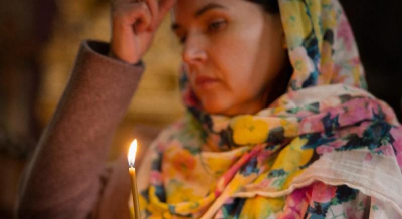 1 жовтня: сьогодні відзначають церковне свято, під час якого віряни звертаються до Богородиці з особливими молитвами та проханнями.