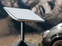 65-річна мешканка Франківщини втратила 400 тисяч гривень через шахраїв при спробі придбати Starlink.