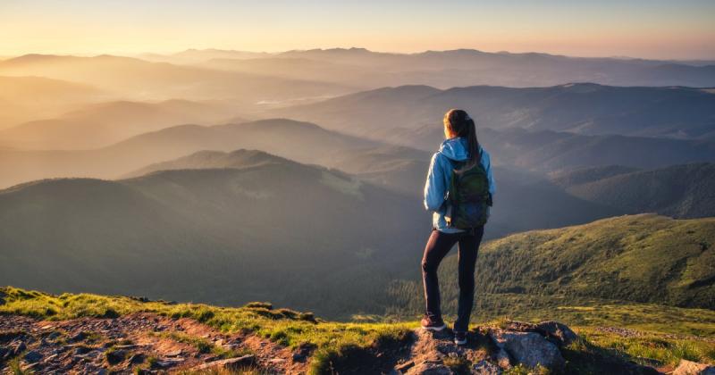 Львівська, Івано-Франківська, Закарпатська області та Київ стали лідерами у рейтингу туристичних місць України, згідно з повідомленням Delo.ua.