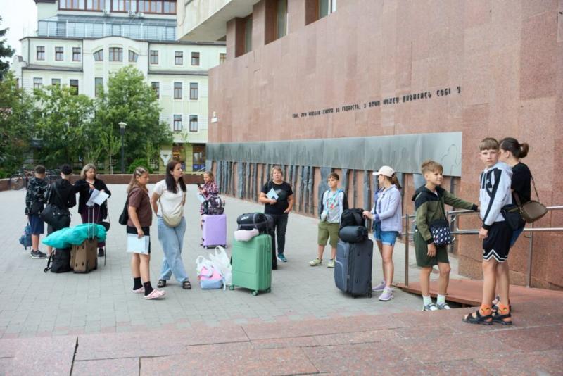 Діти героїв з Івано-Франківської громади вирушили на відпочинок до польського міста Хшанув.