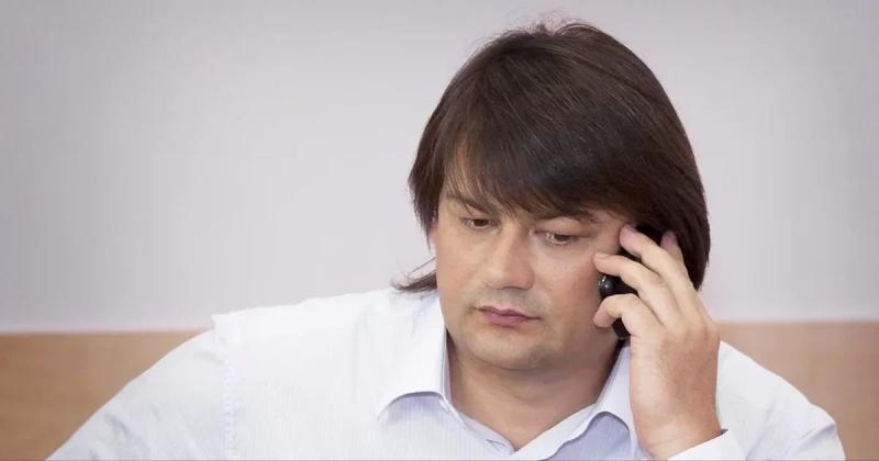 Справу щодо відмивання грошей, пов'язану з Миколою Лагуном, колишнім банкіром, супроводжували обшуки у його власності - повідомляють джерела.
