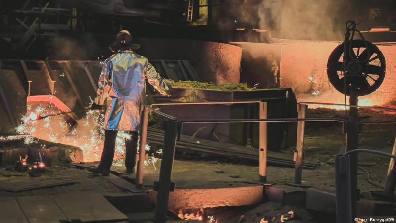 Україна без власного виробництва сталі: чи зможе металургійна галузь вижити?
